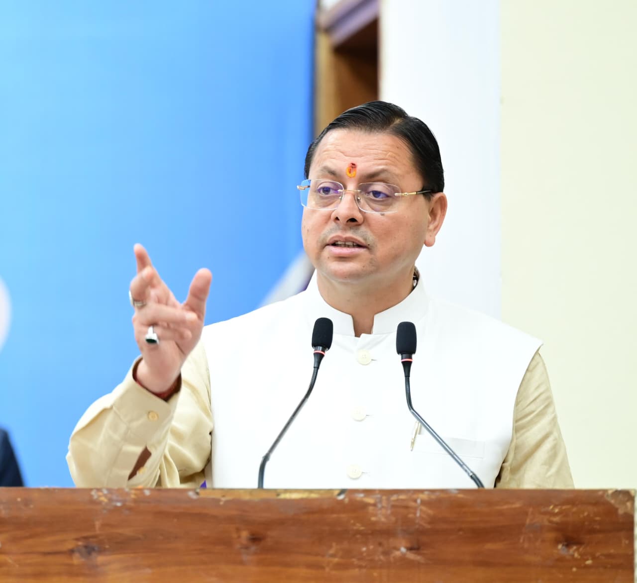 मुख्यमंत्री ने विभिन्न विकास योजनाओं एवं निर्माण कार्यों के लिए प्रदान की ₹ 191 करोड़ की वित्तीय स्वीकृति