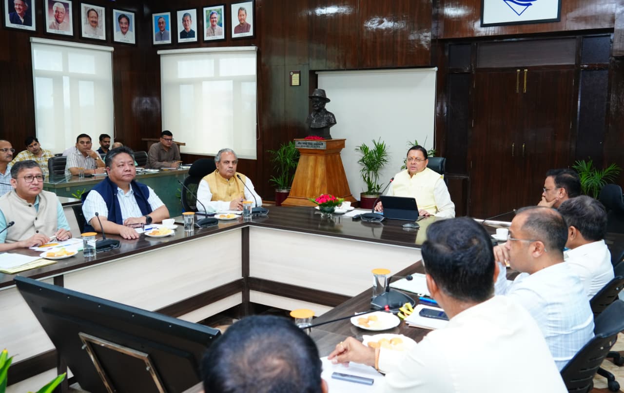 मुख्यमंत्री ने पेयजल एवं जल जीवन मिशन से जुड़ी शिकायतों पर जताई नाराजगी