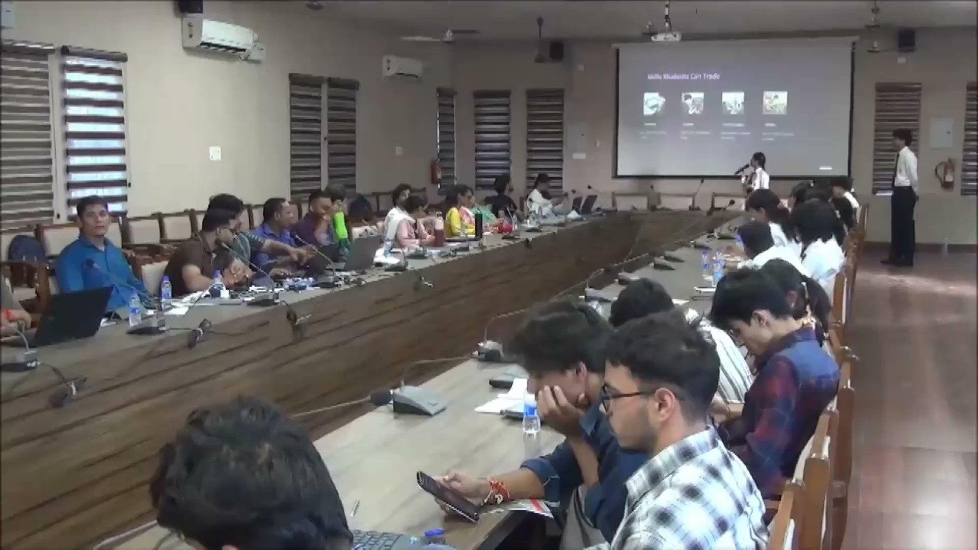 युवा उद्यमियों को मिला कारोबार बढ़ाने का मंच