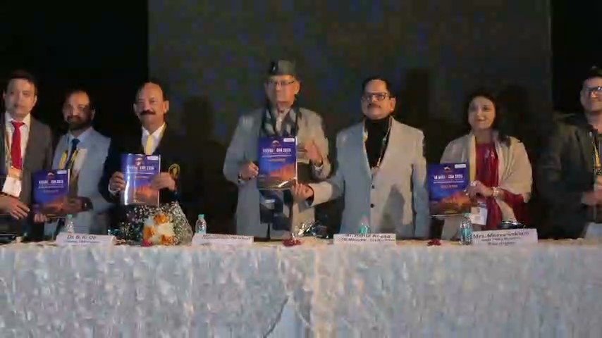 उत्तराखंड आईकॉन-2026 के तहत आंखों की आधुनिक सर्जरी और नई उपचार तकनीकों पर किया जा रहा मंथन